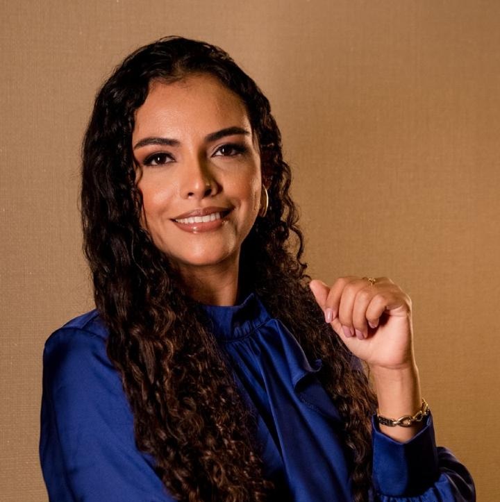 Dra. Kátia Silva